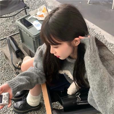 两个月亮